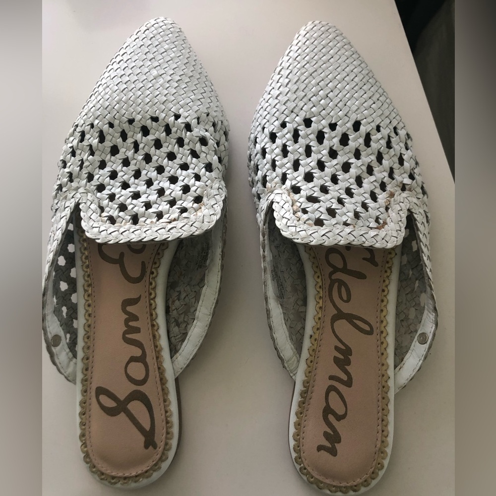 New Sam Edelman Women’s White Leather Woven Pointed toe Slip on Mules size 7.5
